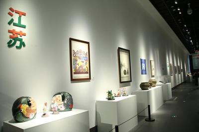 丹青共繪江南韻 長三角藝術融合交流展，一展盡覽滬蘇浙皖文化魅力